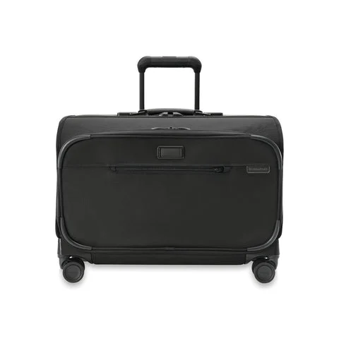 21" Carry-On Wheeled Garment Spinner