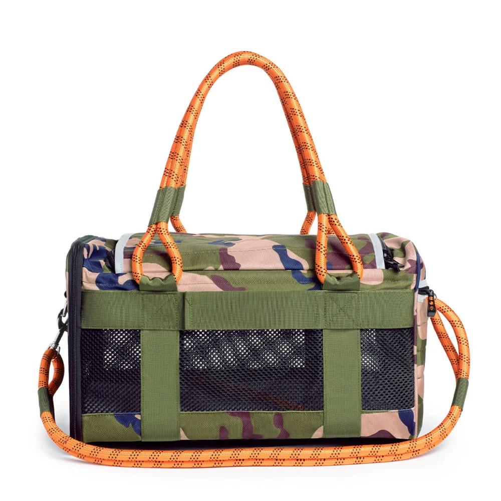 OUT-OF-OFFICE PET CARRIER PRO EDITION