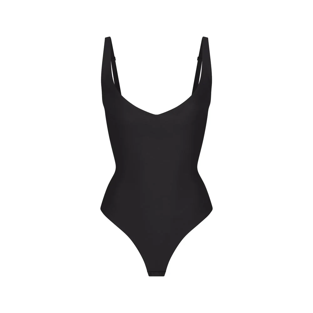 SKIMS BODY CORE SCULPT PLUNGE THONG BODYSUIT | ONYX