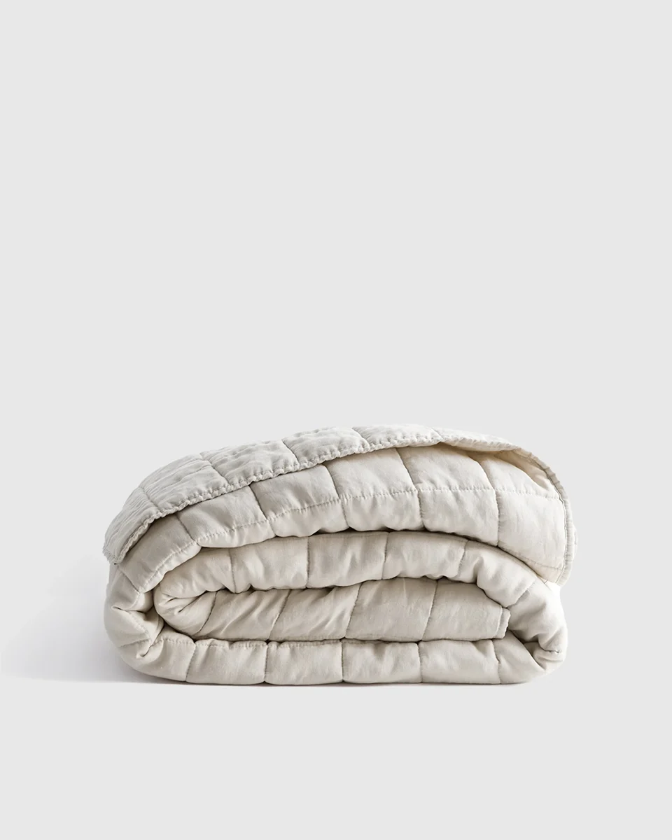 100% European Linen Box Quilt