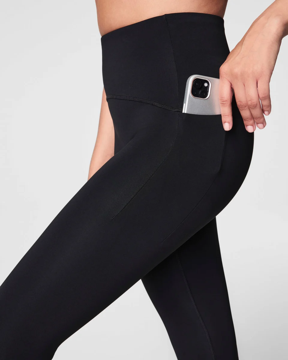 SPANXshape® Booty Boost® Side Pocket Leggings