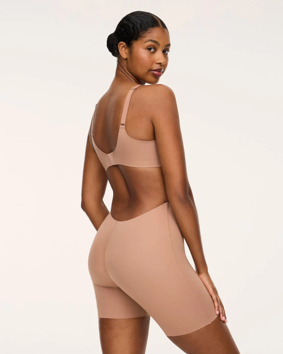 SPANXshape® Suit Your Fancy Low-Back Mid-Thigh Short