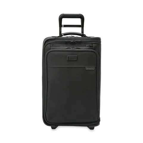 22" Carry-on 2-Wheel Garment Bag